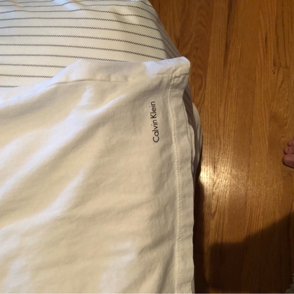 2 White Calvin Klein shirts size small- ships within 1 day - Picture 2 of 5